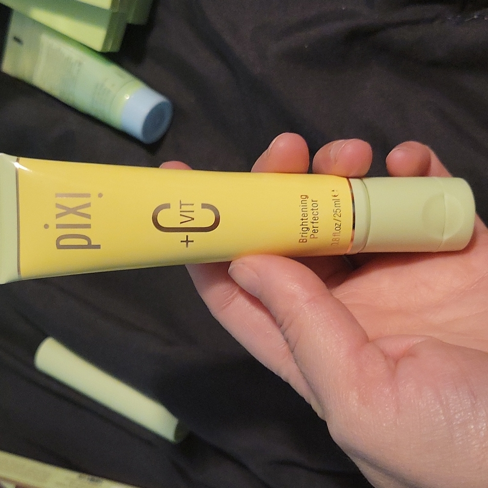 Pixi by Petra cosmetic 💄 - Picture 8 of 13